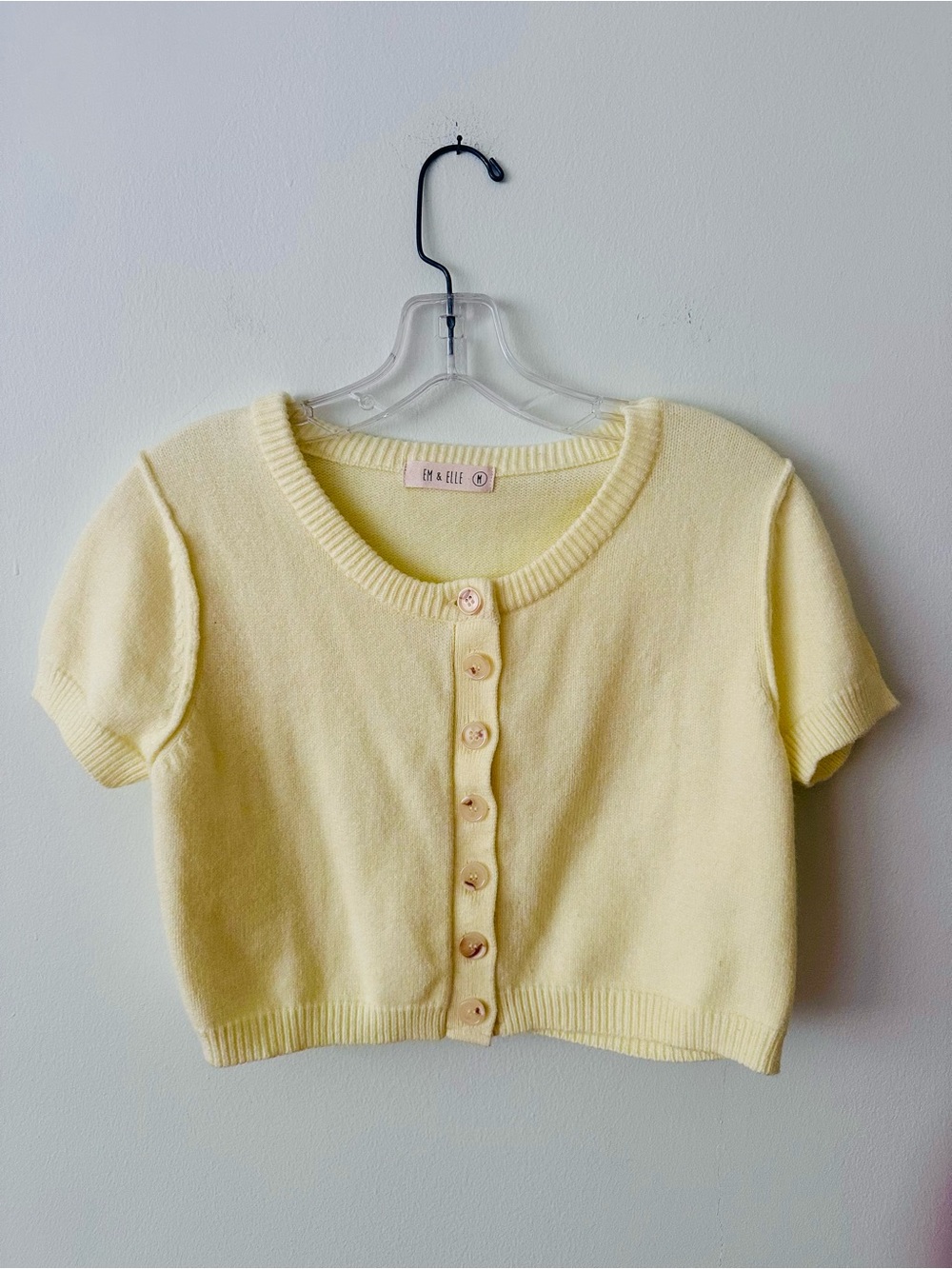 M & ELLE Cropped Short Sleeve Cardigan – Size M